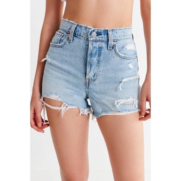 Levis Wedgie Short 31 Light Blue Denim High Rise Distressed Jean Cutoff - Picture 1 of 16